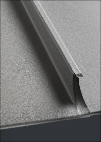 Kalzip erweitert Produktportfolio um extrem mattes falzbares Aluminium