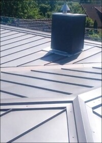 Lindab: Mit Klick-System für Dach- und Fassaden-<wbr />Elemente gegen Fachkräftemangel