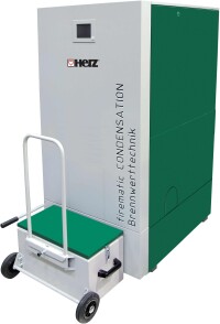 Hackgut-Brennwert(!)kessel à la Herz