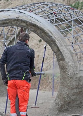 i-Contour: Fertigung von Freiformen aus Beton ohne Schalung