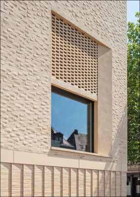 Wenn eine Klinkerfassade die Westwand des Jerusalemer Tempelbergs zum Vorbild hat