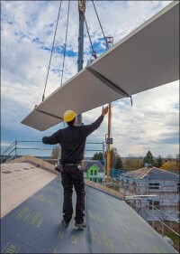 Bis zu 12 m lange Linitherm-Aufsparrendämmplatten für die ganz schnelle Dachdämmung