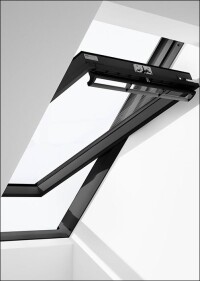 Das elegante Schwarze fürs Dachgeschoss: „Schwingfenster Black“ von Velux