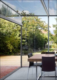 „Planibel Easy“: selbstreinigendes Glas à la AGC Interpane