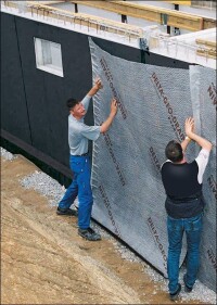 Grundmauerschutz- und Dränagebahnen mit Langzeitbeständigkeit von bis zu 100 Jahren
