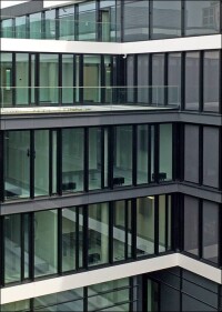 Sonnenschutzglas Infrastop Q 60/25 gering reflektierend und in An- und Durchsicht neutral