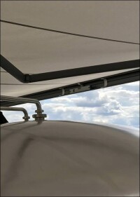 Markisen in der Landwirtwschaft - z.B. zum Schutz von Apfelsaft