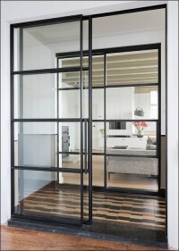 Jansen Art’15: Schlankes Stahlprofilsystem für Innentüren und -wände 