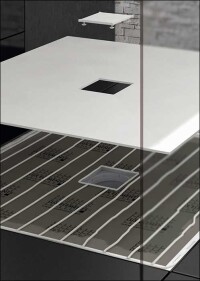 Lux Elements-Duschböden neu mit fertigem, fugenlosen Oberflächenfinish