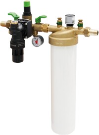 Füll- und Aufbereitungsgruppe von Grünbeck zum Schutz von Heizungsanlagen vor Korrosion und Kalk