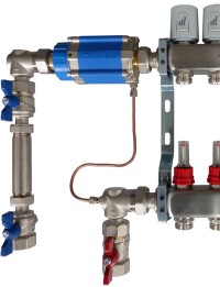 Wärmemengenzähleranbausatz mit Differenzdruckregler bei vier und mehr Heizkreisverteilern
