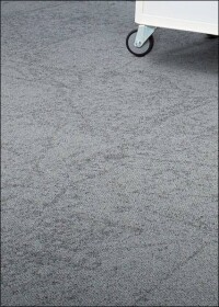 Ice Breaker als Teppichfliesenkollektion von Interface