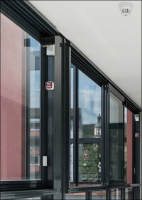 Rauchabzug für verglaste Laubengänge