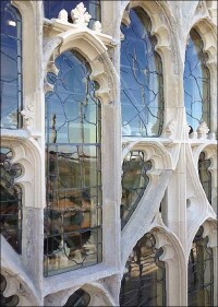 Mundgeblasene Fenstergläser mit integriertem(!) UV- bzw. IR-Schutzfilter