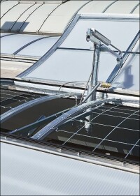 basic und plus: Optimierte Lichtbänder von Essmann