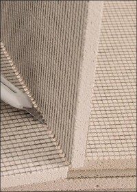 Stos nichtbrennbare Trägerplatte aus recyceltem Altglas trägt mehr als nur Putz