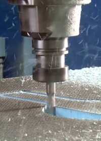 Wedi-Modulwände mit integrierter Technik baustellenfertig geliefert