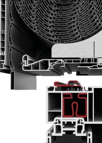 Neues Verstärkungseisen für Hebeschiebetüren in Kombination mit Rollladenaufsatzkästen von Exte