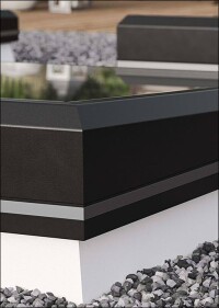 Neue Flachdachfenster-Variante von Lamilux mit 3°-Neigung