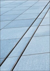 Gutjahrs Edelstahl-Drainrost mit neuem Belagsträger für Keramik, Naturstein und Holz