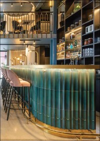 Fliesen für eine Bar im größten Schokolademuseum: Ohne Inszenierung ging's nicht!