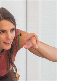 Nehers weiterentwickeltes Transpatec-Insektenschutzgewebe jetzt mit Anti-Schmutzfunktion