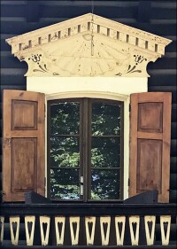 Historisches Holzhaus in der Russischen Siedlung Alexandrowka (in Potsdam) innen gedämmt