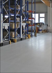 Industriebodenbau aus Stahlfaserbeton im Sinne des Budgets