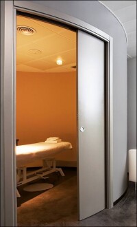 Geschwungene Schiebetür von Eclisse mehr als ein Eyecatcher