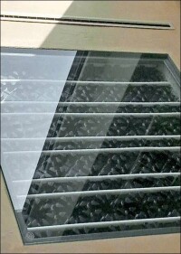 Heizen, Lüften und Kühlen von über 300 m² Showroom-Fläche per Airconomy via Fußboden