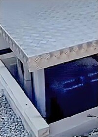 Unterflursystem Tonn-O-Mat für  bis zu vier Mülltonnen