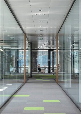 Strähles einfach verglastes Ganzglassystem 3400 eco mit Cradle-to-Cradle-Zertifikat