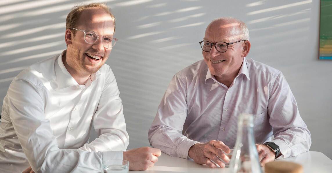 Max Viessmann, CEO Viessmann Group ab 1. Januar 2022 (links) mit Prof. Dr. Martin Viessmann, Chairman of the Board of Directors
