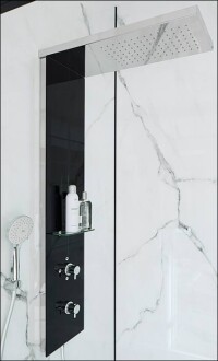 Markant-kantiges HSK-Duschpaneel Lavida Wall 2.0 mit lediglich 40 mm Aufbauhöhe