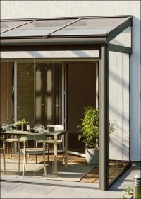 Neues Terrassendach SF 125 von Sunflex mit innenliegender Statik