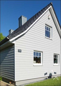 WDVS-Sanierung? Schöck, GIP und Cedral/Etex empfehlen vorgehängte hinterlüftete Fassade