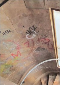 Wucherndes Riesengraffiti im Kölner Dom entfernt - ohne die Bausubstanz zu schädigen