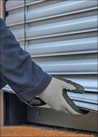 Waremas Einbruchschutz SenSigna neu für Raffstores