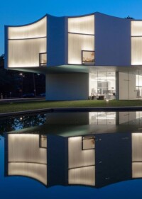 Winter Visual Arts Center mit transluzenter Wärmedämmung von Wacotech in der Profilglasfassade