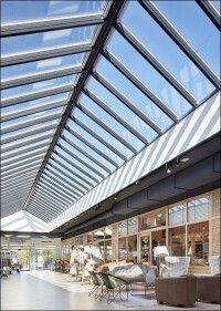Lister Markt: Sylts erste überdachte Einkaufspassage ... mit Modular Skylights von Velux Commercial