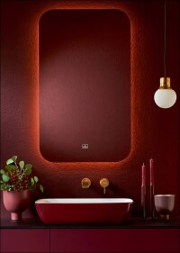 Starker Auftritt für Rust, Bordeaux und Peony im Badezimmer