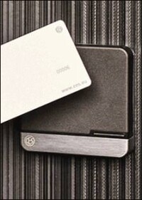 AccessOne von CES kombiniert konventionelle  Zutrittskontrolle mit mechatronischer Schließtechnik