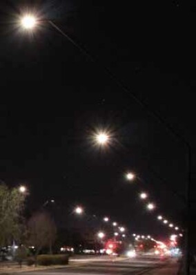 Straßenlaternen tragen weniger zum Lichtsmog bei als erwartet