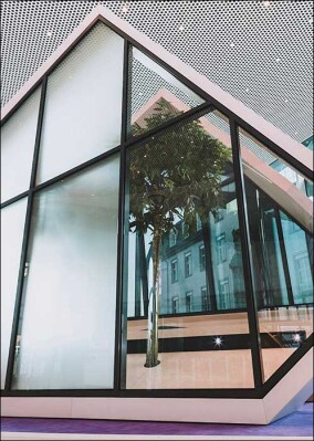 Eyrise i350: Privacy-Variante des dynamischen Flüssigkristallfensters