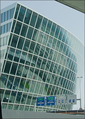 „The Circle“ am Flughafen Zürich mit Gebäudetechnik von Siemens nachhaltig und sicher