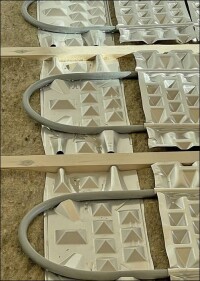 Umweltbewusste Fußbodentemperierung mit Schafwollefilz-Ausgleichsmatte