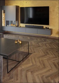 Extravagantes Einrichtungskonzept mit klassisch wirkendem Designboden von Project Floors