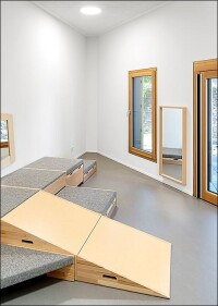 Holzbau trifft in der Troisdorfer Kita St. Hippolytus auf Trockenbau