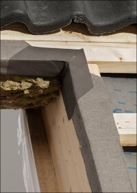 Verbessertes Winddichtheits-Set zur Abdichtung des Eckbereichs von Velux-Dachfenstern