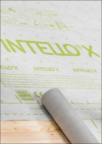 Neue Dampfbremsbahn Intello X  geeignet bei Auf- und Zwischensparrendämmung